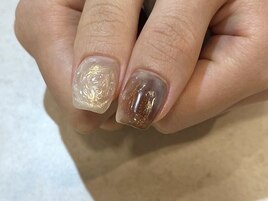 ゴールド/ブラウン