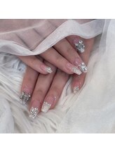 リンドネイル バイ モカ アンド ララ(Lind nail by moca and LaLa)/キラキラネイル