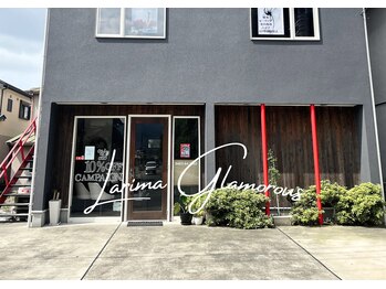 ラリマ グラマラス(Larima Glamorous)/店舗下駐車場3台・他近隣にも