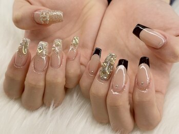 フラット(FLAT)/アシメネイル