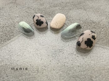 ザ マリー 三条店(THE MARIE)の写真/【初回オフ￥0】ショートネイルに映えるアートが豊富★シンプルでハイセンスなデザインはオフィスにも◎