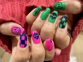 ルビー バイ イノセンシア(RUBY by INOCENCIA)/手描きモチーフネイル☆