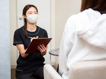 エヌボヌール(n.bonheur)の雰囲気（カウンセリングを行い、アロマオイルをその都度調合いたします。）
