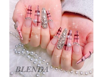 ブレンダ(BLENDA)の写真