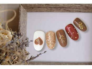 ファストネイル イオンモール常滑店(FAST NAIL)/秋ネイル　フット　【11763】