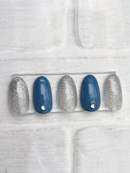 トレンドネイル