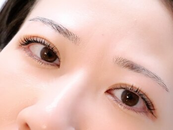 パーチェスガールズ(Pace-se Girls)の写真/まつげのダメージが気になる、まつげが上がりにくい、まつげの存在感が欲しいなど…理想のまつげを叶えます