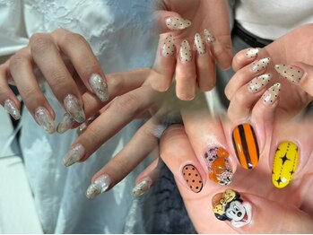 designed by mayu