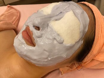 ミーティスジータ(mitis Gita)の写真/《完全オーダーメイドエステ》来店時の肌の状態に合わせ、あなただけの特別ケア☆当日メニューをご提案♪