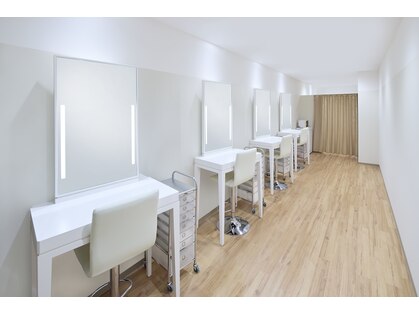 ビューズアイブロウスタジオ BIEWS EYEBROW STUDIOの写真