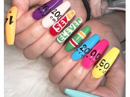 カラフル夏ネイル スカルプ