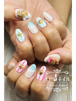 チヒロネイル/日焼けキティーネイル