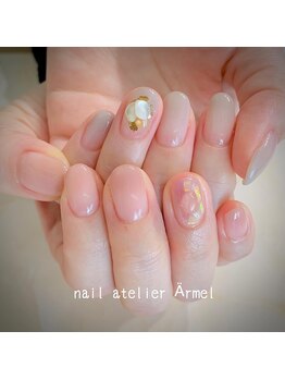 ネイルアトリエ エルメル(nail atelier Armel)/アシンメトリーネイル