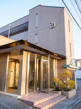 レア(Le'a)/店舗入口