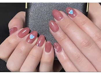 ミュー ネイル(mieux nail)/ハートがアクセント♪