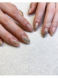 光とシルバーつぶつぶ立体ネイル