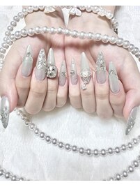 ロングスカルプネイル/グレー