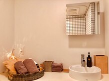 オクタボー 表参道店(OCTAVO)/水周りも清潔感ある綺麗なサロン