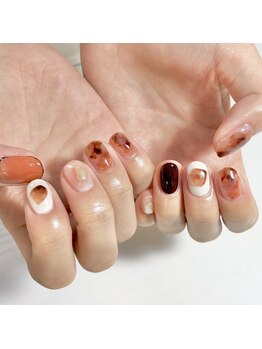 ブラウンネイル