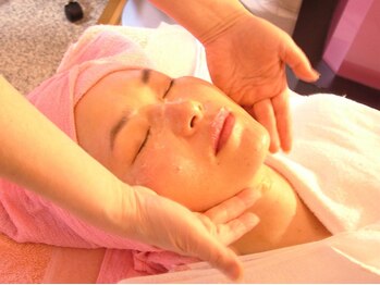 エステティックサロン モア(MORE)/【フェイシャル】光り輝くお肌