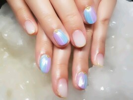 人魚の鱗ネイル グラデーション