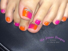 【フットネイル】縦グラデネイル