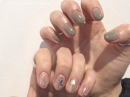 ニュアンスアシメネイル
