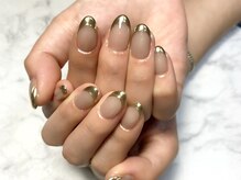 ニコリー(nicolie)/ミラーフレンチネイル