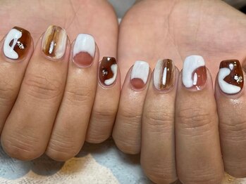 メイヴン(Maven)/ニュアンスネイル