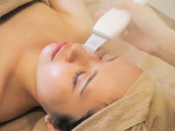 シュバル(CHEVAL)/毛穴洗浄できます♪