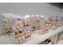 ネイルサロン フローリア(nail salon Florir)の雰囲気（定額制＆付け放題プランはお色の変更もお好みで変更◎）