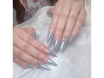 ピンキーネイル(Pinky Nail)/チップ長さだし