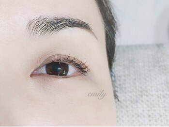 エミリー(emily)/まつげパーマ