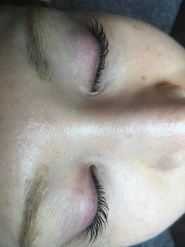 シャブラン(chat.blanc)/まつ毛カール