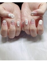 ラグネル(Luxnal)/シロクマネイル