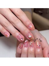 グロー ネイル(Glow Nail)/