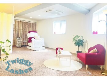 ツイッギーラッシュ(Twiggy Lashes)