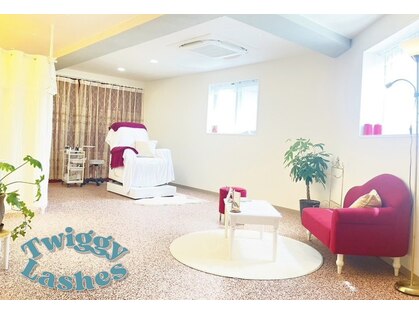 ツイッギーラッシュ(Twiggy Lashes)の写真