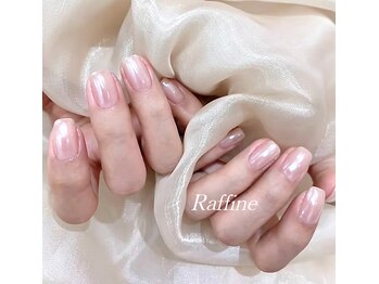 ラフィーネ(RAFFINE)/オーロラネイル