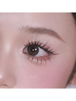 ラルム(LARME)の写真/SNS映えすること間違いなし♪【韓国束感まつエク☆フラットラッシュ120本】抜け感のある柔らかい印象に◎