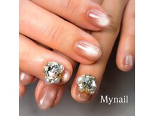 手元が綺麗に見えるネイルが得意♪