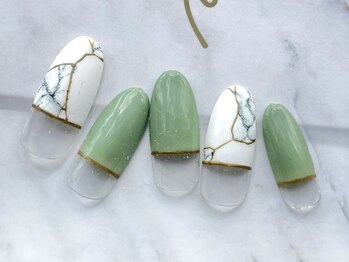 ターラ(Tara)/大理石ハーフフレンチ