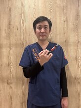 愛ロード整骨院 峯岸 聡