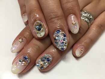 ルフリーク(Le Freak)/埋め尽くしネイル