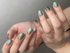 グリーンマグネットネイル