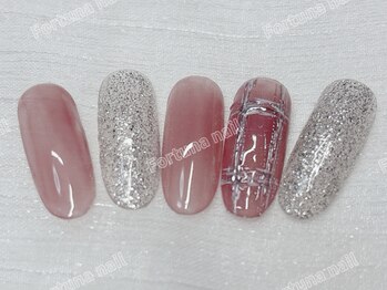 フォルトゥーナ 神田(Fortuna)/大人チェッククリスマスネイル