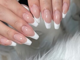 フレンチネイル