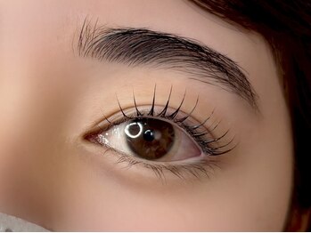 フリオ 掛川店(Matsuge salon julio)の写真/【最新まつ毛パーマ★】自然なまつげの仕上がりにしたい大人女性デザインは当店にお任せください!