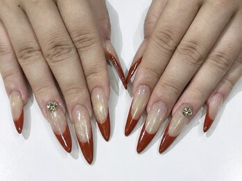 MIRELIA NAILの写真/【定額ネイルでおしゃれに♪】予算もデザインも妥協しない!お気に入りが見つかる定額コースで理想の指先へ