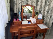 癒美の雰囲気（メイクブースでお化粧してもOk！整髪用ワックスも有ります。）